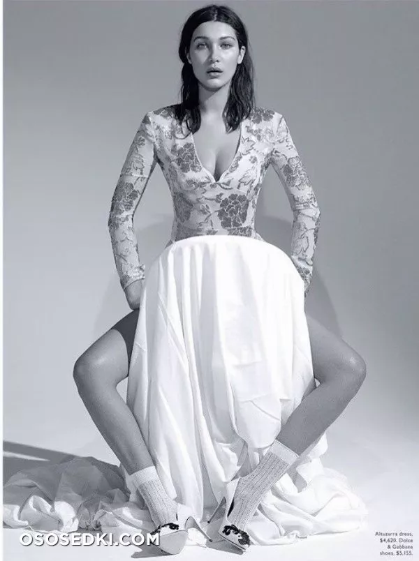 Bella Hadid - 24