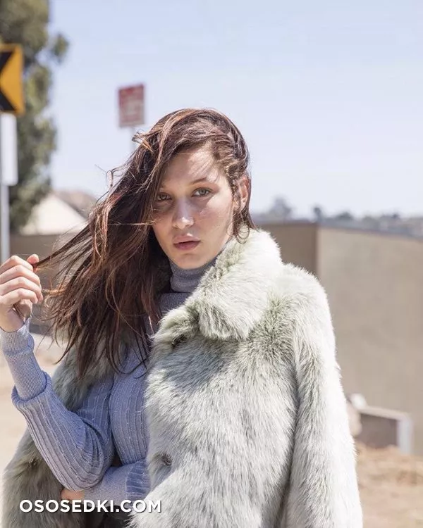 Bella Hadid - 128