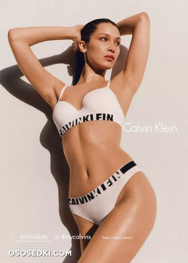 Bella Hadid - 582