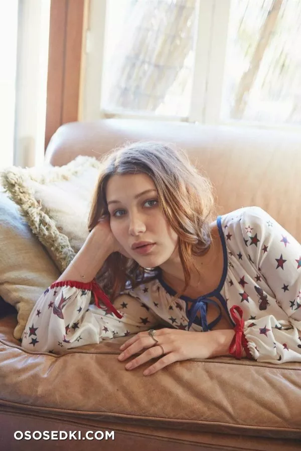 Bella Hadid - 639