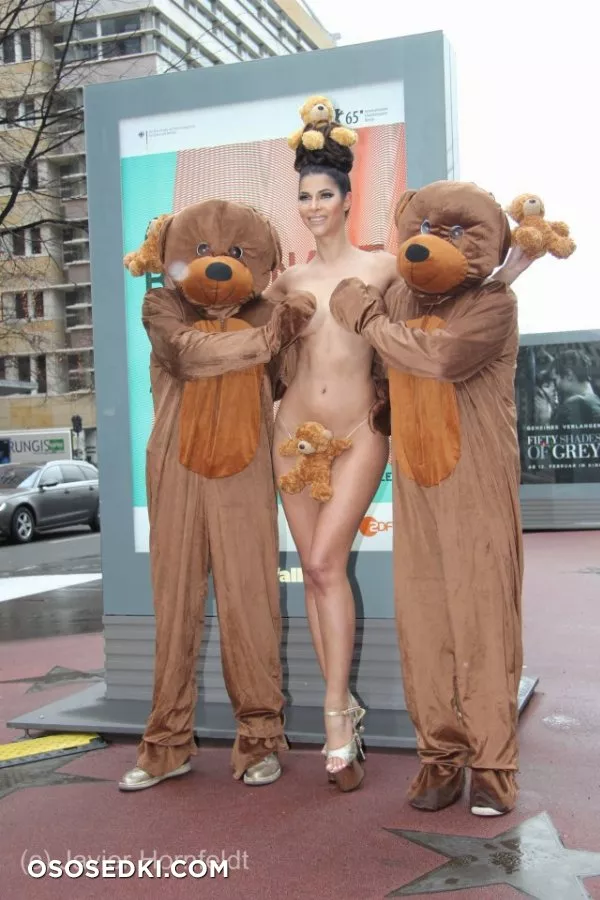 Micaela Schaefer - 316