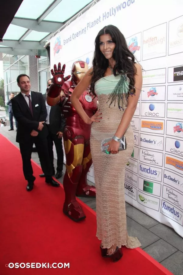 Micaela Schaefer - 407