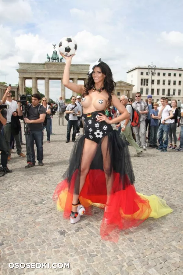 Micaela Schaefer - 432