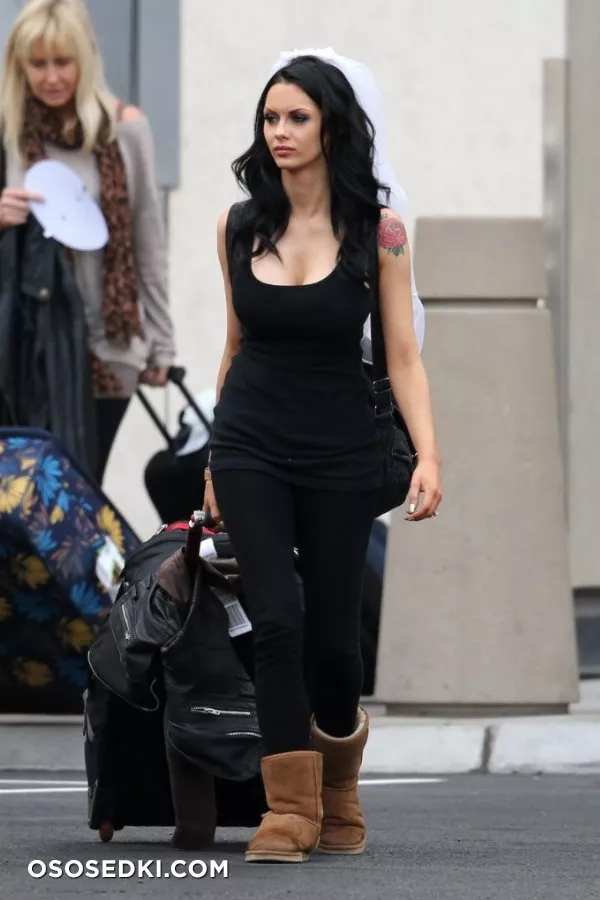 Jessica Jane Clement - 235