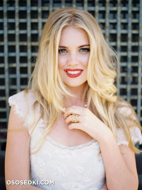Kayslee Collins - 120