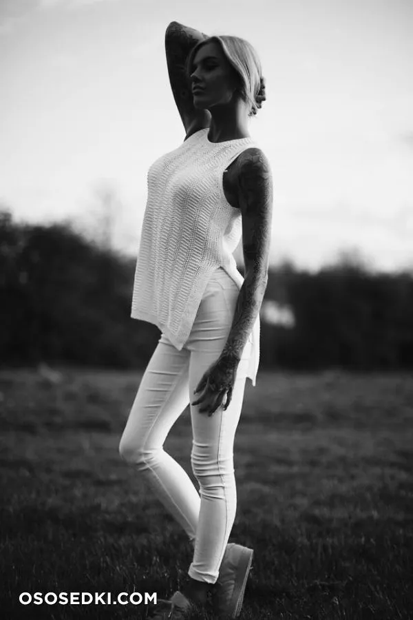 Lauren Houldsworth (TattRose) - 147