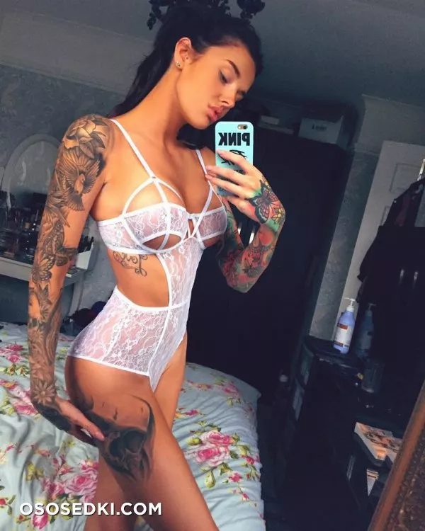 Lauren Houldsworth (TattRose) - 210