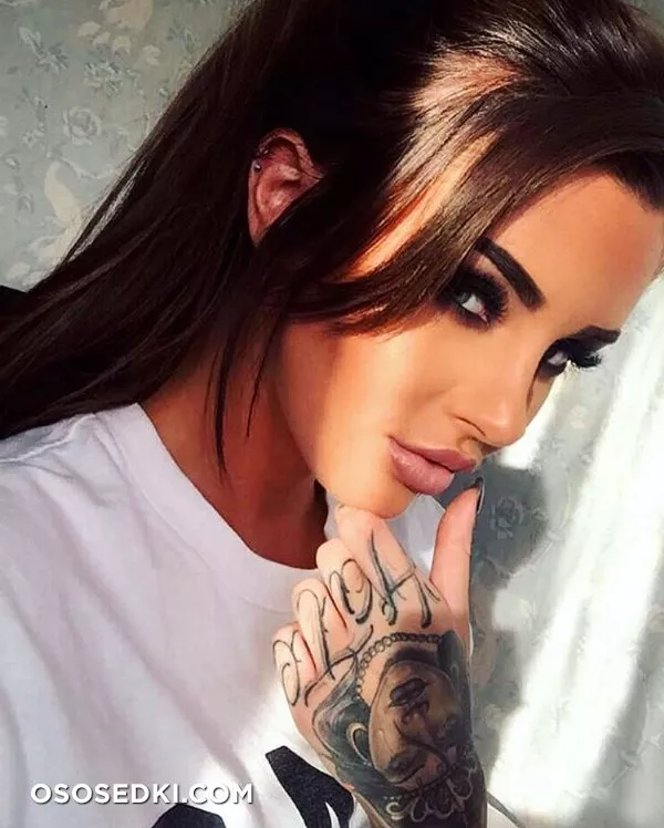 Lauren Houldsworth (TattRose) - 240