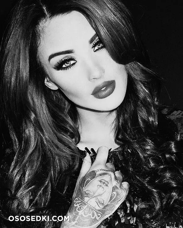 Lauren Houldsworth (TattRose) - 252