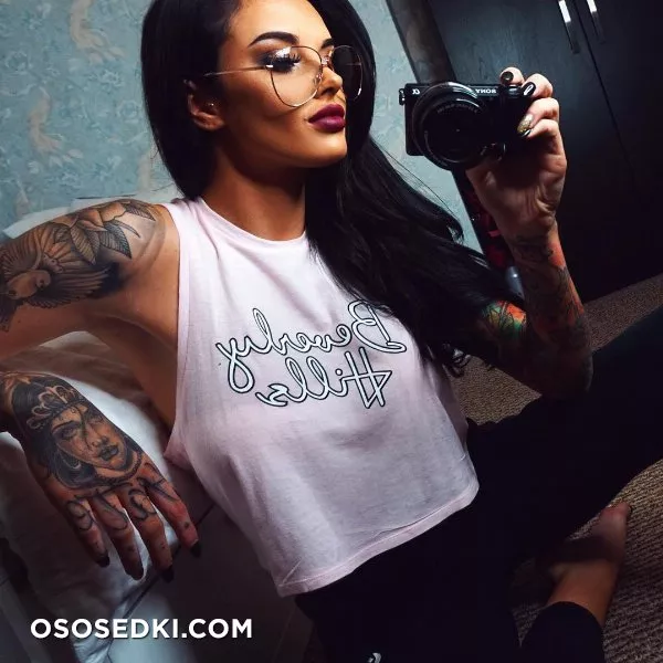 Lauren Houldsworth (TattRose) - 254