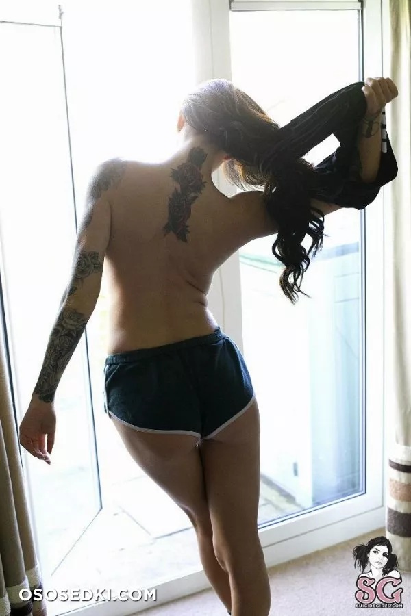 Lauren Houldsworth (TattRose) - 338
