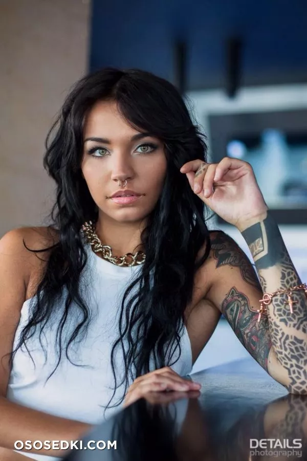 Felisja Piana (Fishball Suicide) - 411