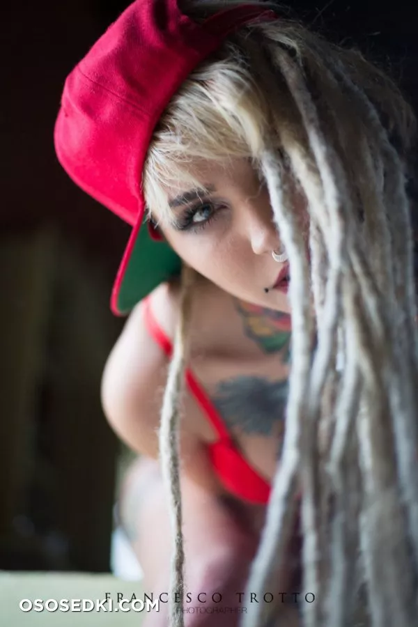 Felisja Piana (Fishball Suicide) - 595