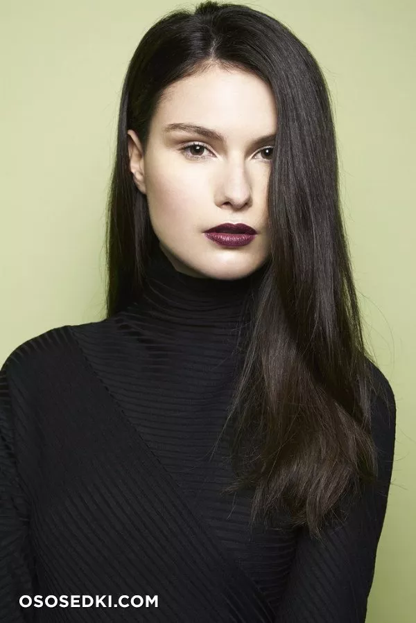 Pauline Moulettes - 53