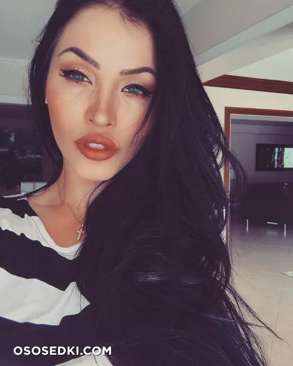 Claudia Alende - 205