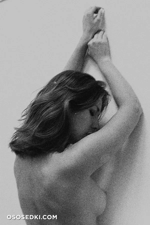 Diana Lark - 34