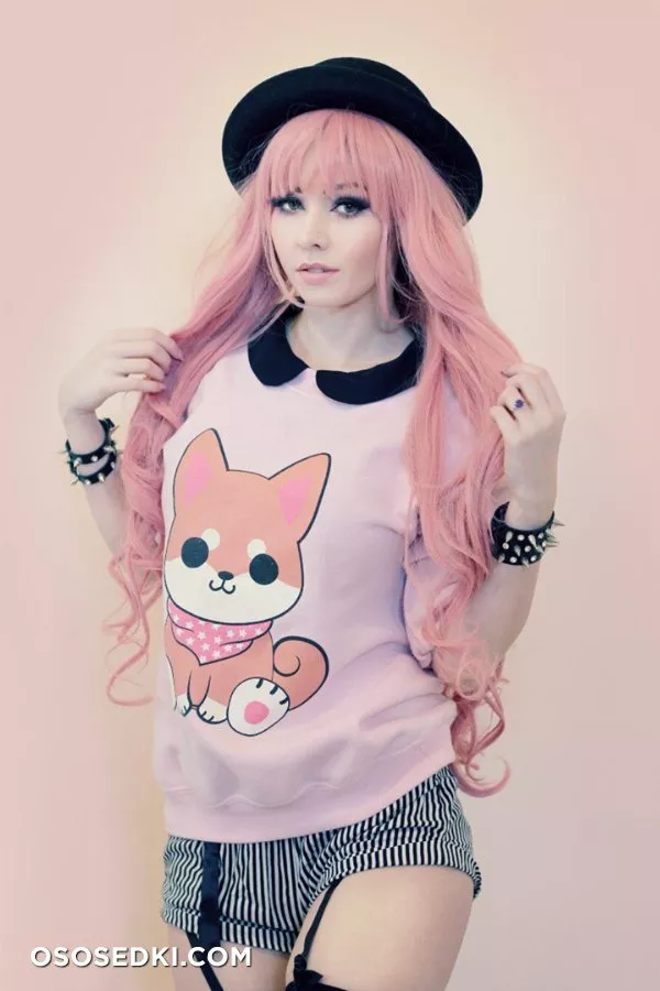 Amy Thunderbolt - 77