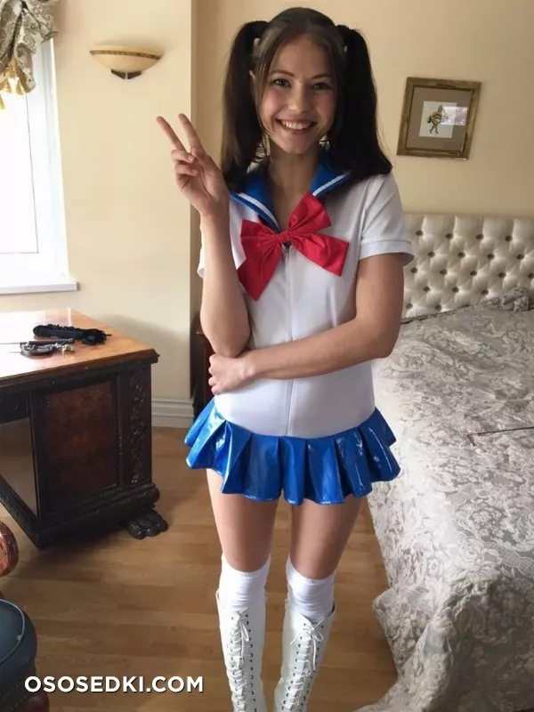 Viktoriia Aliko (jenna, liana C, lerae, paula U, hilary C) - 13