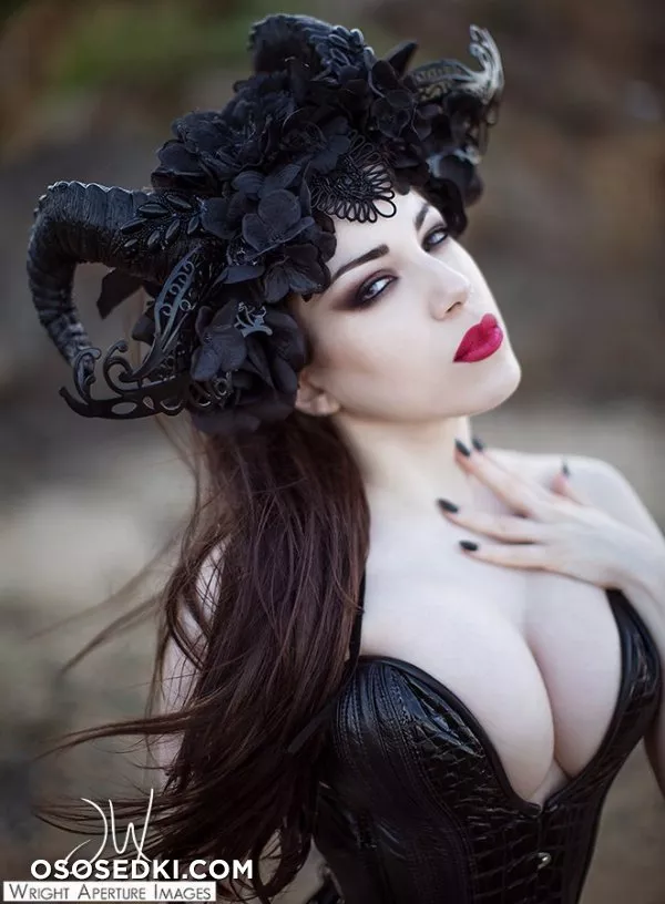 Morgana / Threnody in Velvet - 26