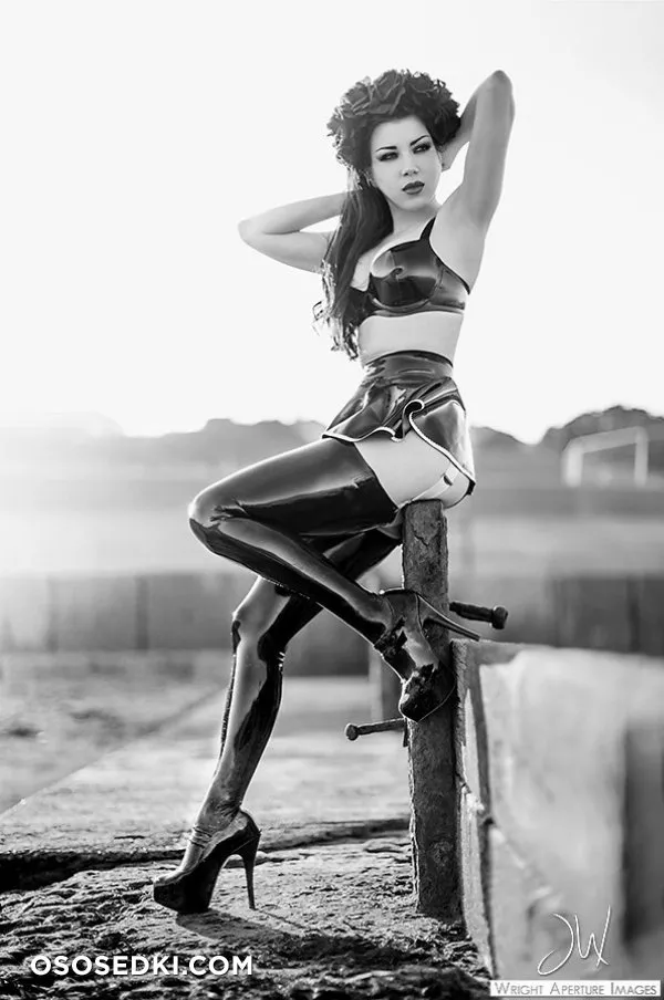 Morgana / Threnody in Velvet - 52