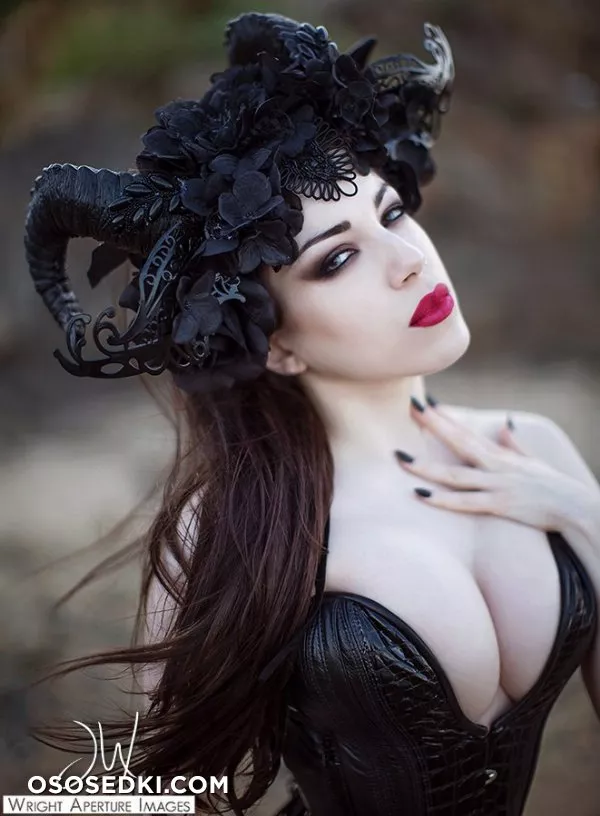 Morgana / Threnody in Velvet - 453