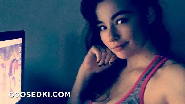 Sabrina Lynn - 42