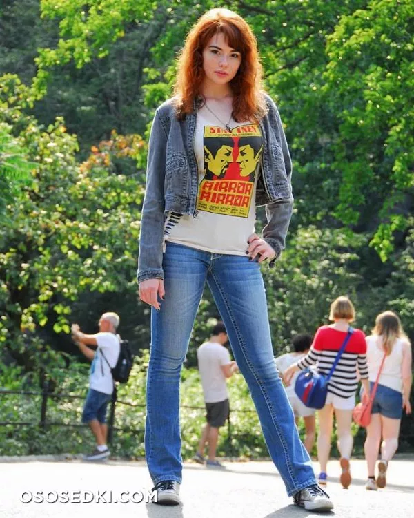Sabrina Lynn - 305