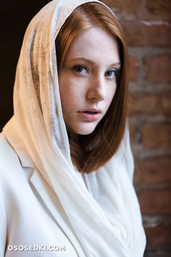 Madeline Ford - 76