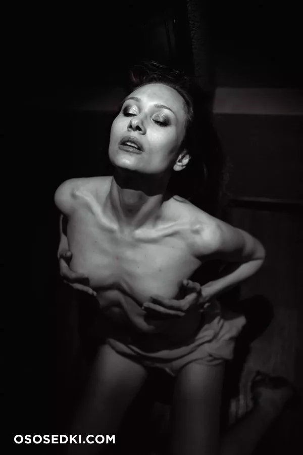 Anna Polanski - 237