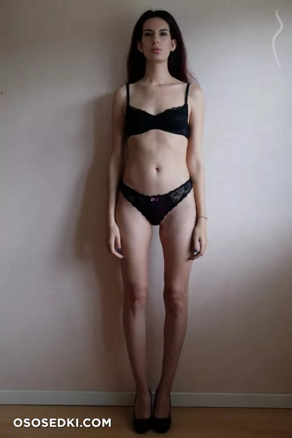 Elodie HBJ - 240