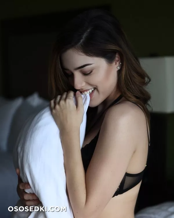 Lauren Summer - 26