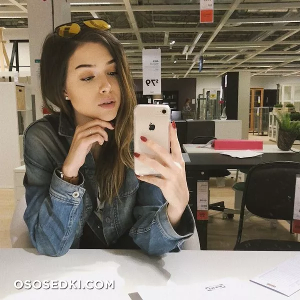 Lauren Summer - 58