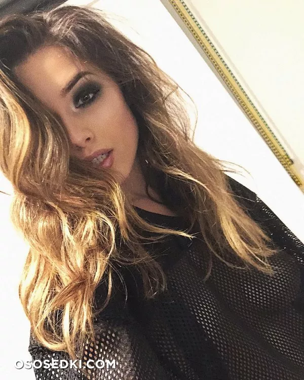 Lauren Summer - 78