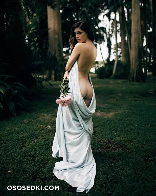 Lauren Summer - 207