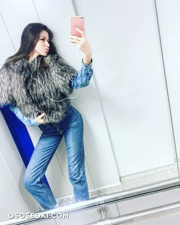 Диана Титова - 225