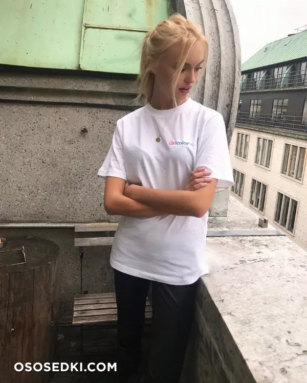 Alberte Valentine - 228