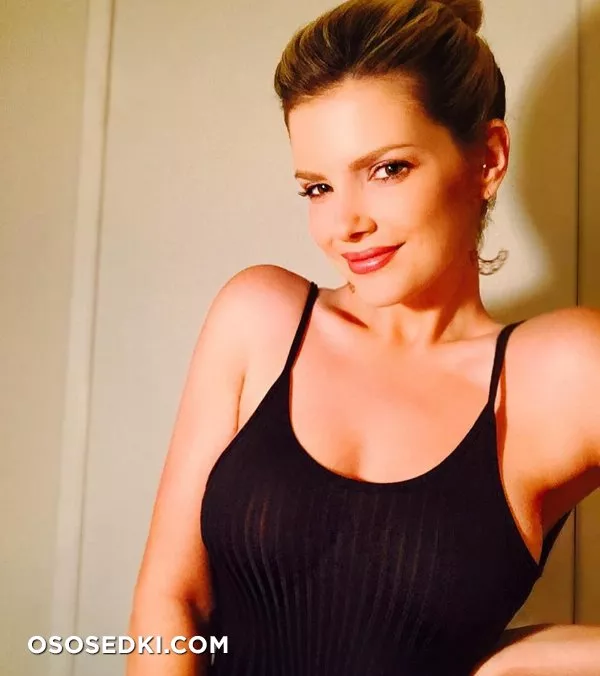 Stephanie Branton - 275