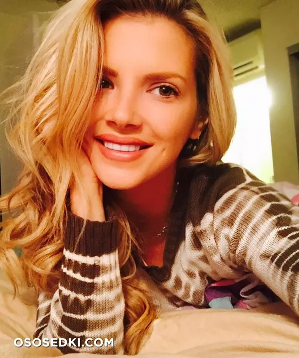 Stephanie Branton - 528