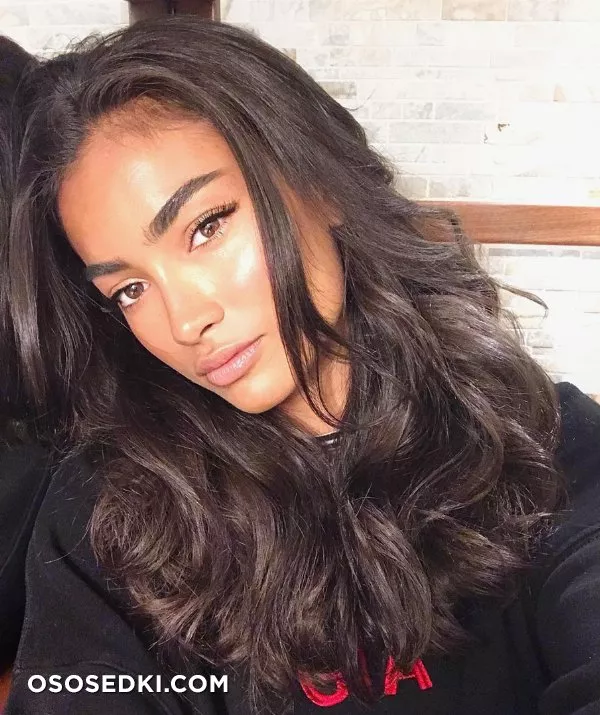 Kelly Gale - 547