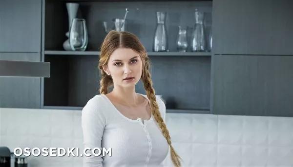 Nadya Nabakova (Bunny Colby) - 66
