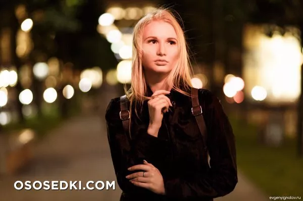 Anika White - 36