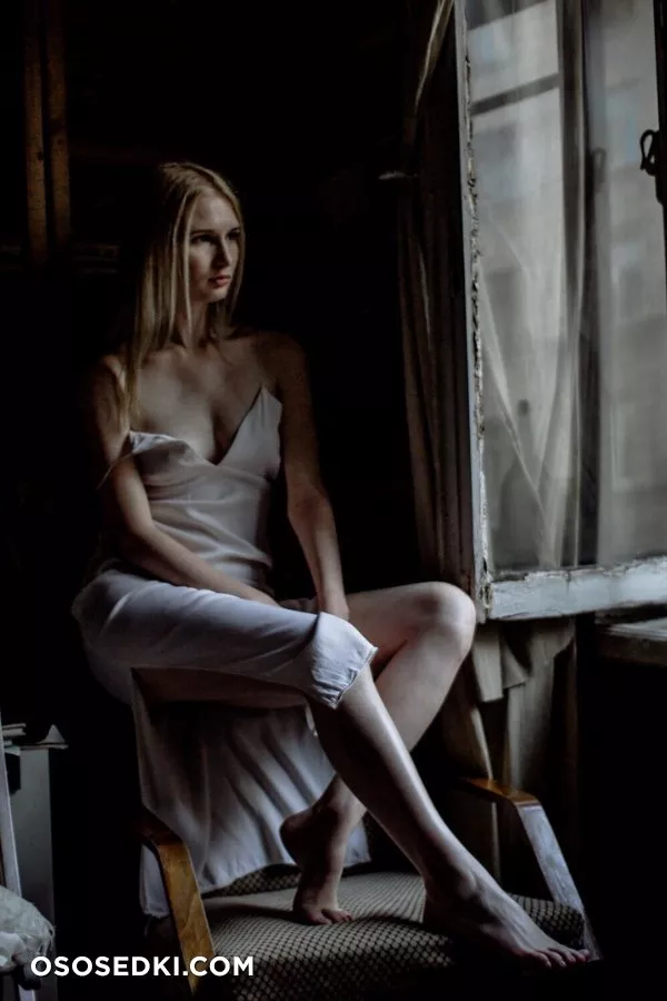 Anika White - 47