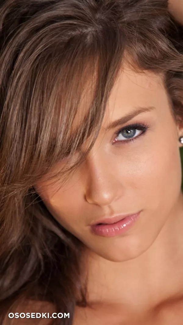 Malena Morgan (Karlie Morrison) - 228