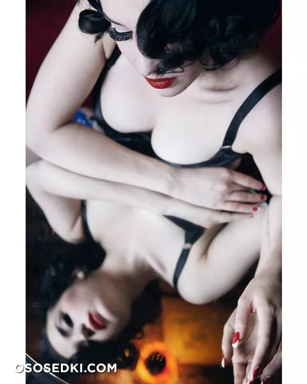 Clea De Velours - 587