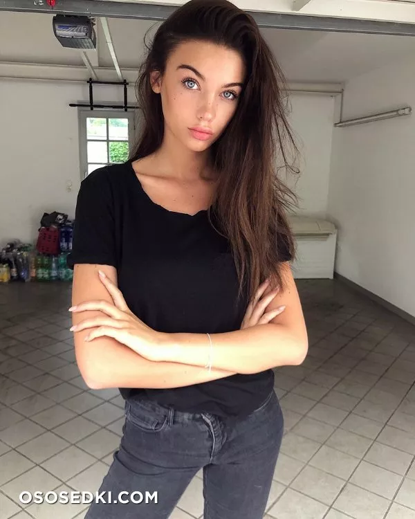 Melinda London - 262