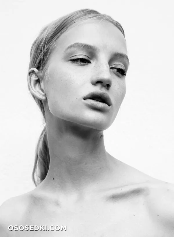 Pauline Ivashevskaya - 44