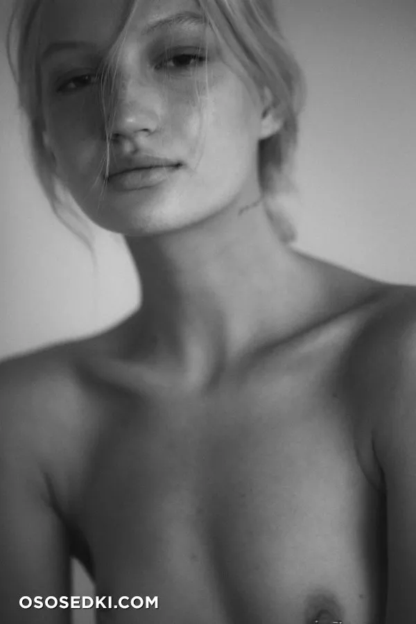 Pauline Ivashevskaya - 54