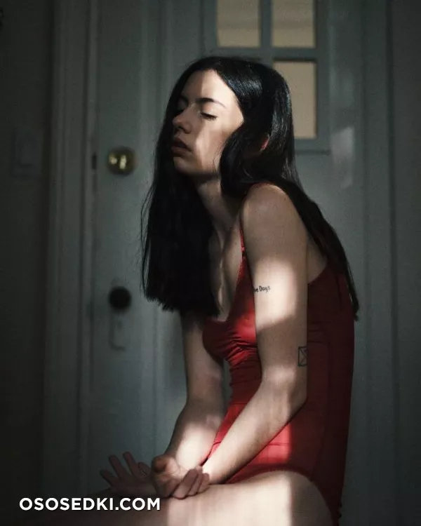 Sarah Nicole Harvey - 100