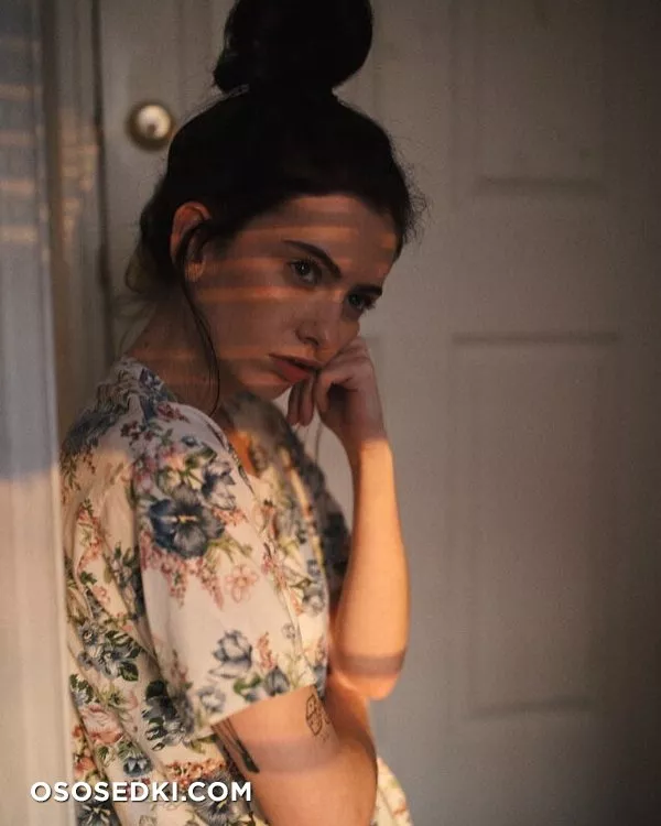 Sarah Nicole Harvey - 112
