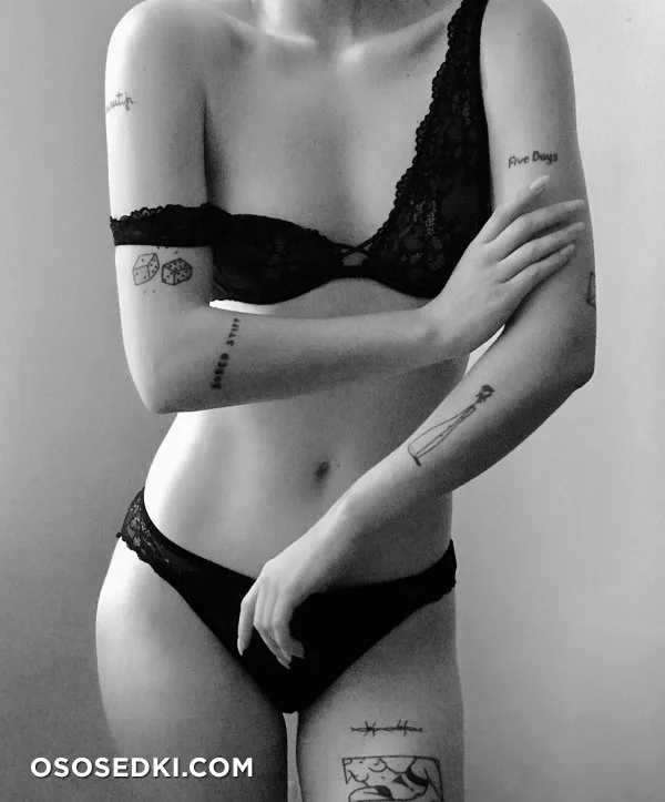 Sarah Nicole Harvey - 144